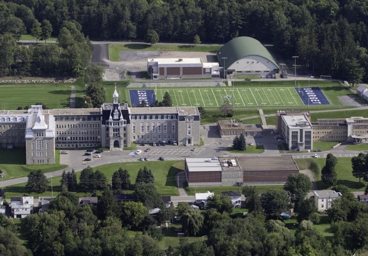 Photo aérienne du Collège Bourget